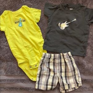 Carter’s 3 piece matching summer set